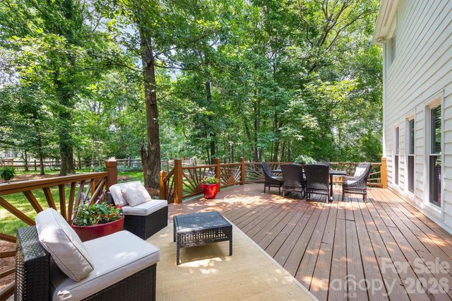 5612 Rocky Trail Court, Charlotte, NC 28270