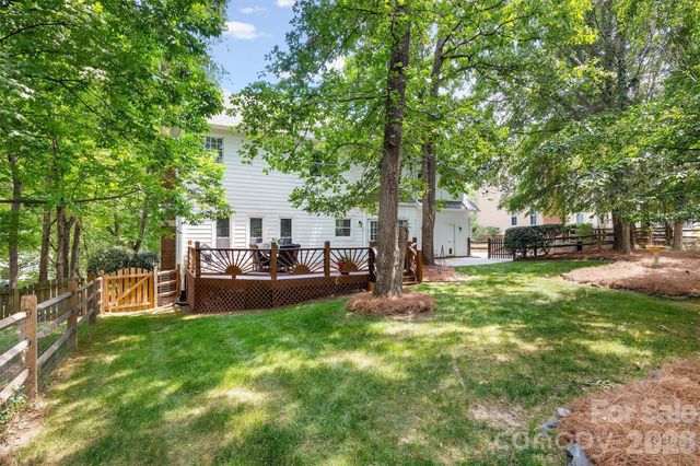 5612 Rocky Trail Court, Charlotte, NC 28270
