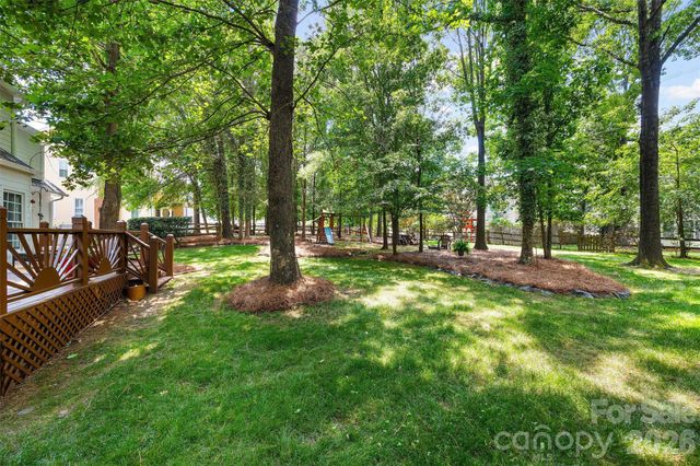5612 Rocky Trail Court, Charlotte, NC 28270