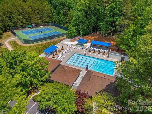 5612 Rocky Trail Court, Charlotte, NC 28270