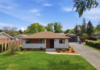 10409 S 82 Avenue, Palos Hills, IL 60465