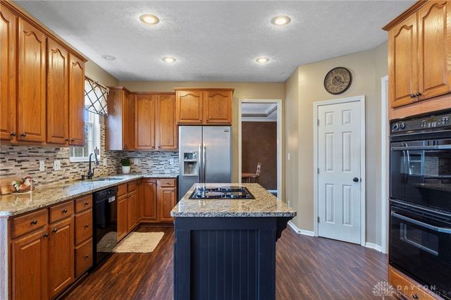 1260 Camden Trace, Beavercreek, OH 45434