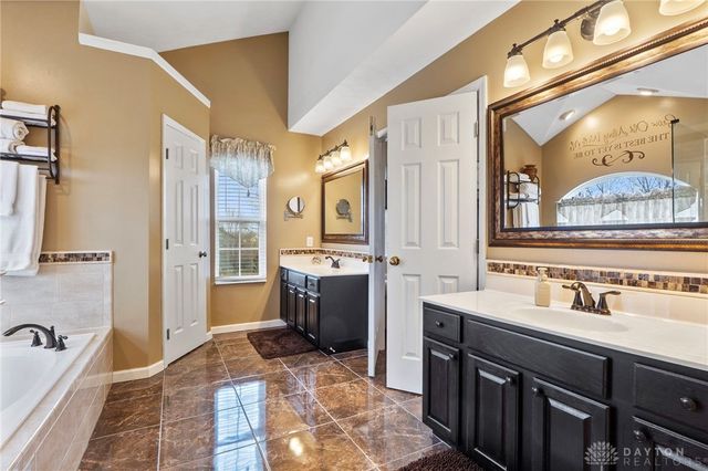 1260 Camden Trace, Beavercreek, OH 45434