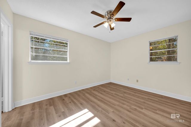 1320 Oak Street, Daphne, AL 36526