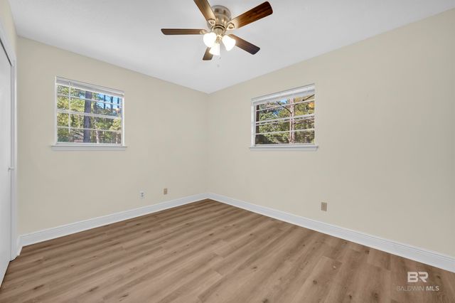 1320 Oak Street, Daphne, AL 36526