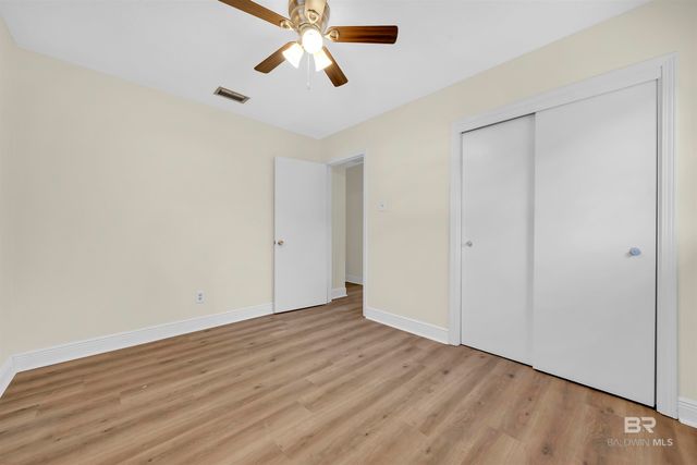 1320 Oak Street, Daphne, AL 36526