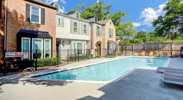 3838 Lake Street, Houston, TX 77098