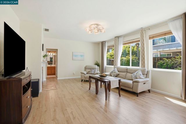 823 Springhaven Rd, Brentwood, CA 94513