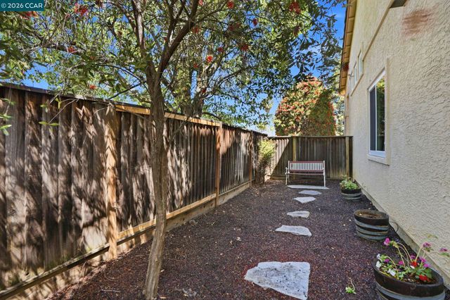 823 Springhaven Rd, Brentwood, CA 94513