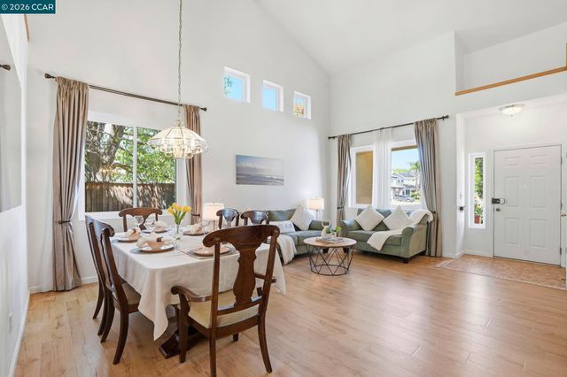 823 Springhaven Rd, Brentwood, CA 94513