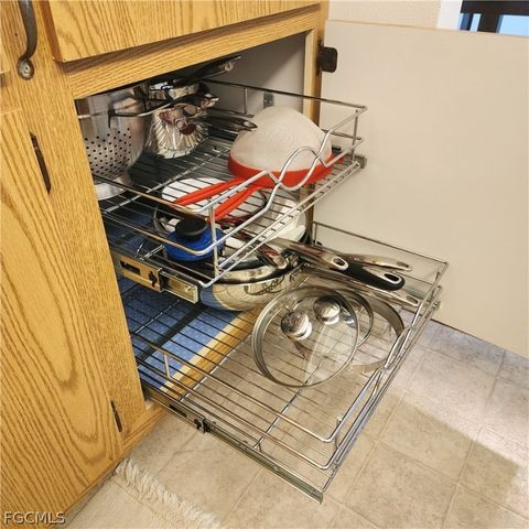 9570 Green Cypress LN 15-G2, Fort Myers, FL 33905