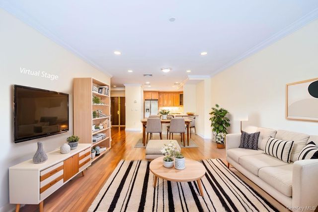 171 Great Neck Road 1F, Great Neck, NY 11021