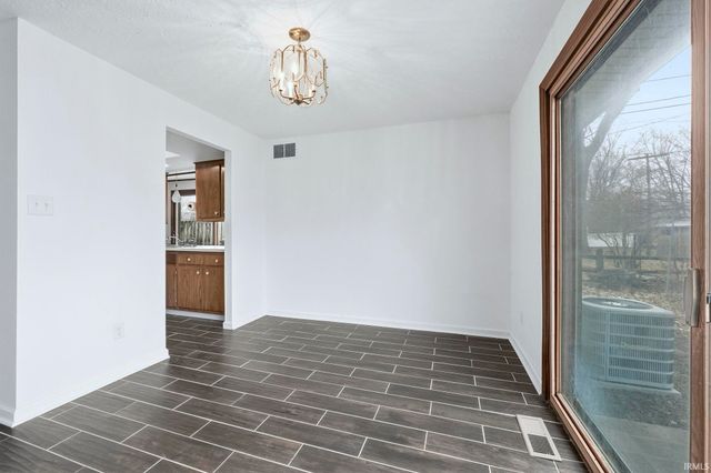 705 Caribe Boulevard, Fort Wayne, IN 46815