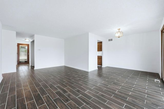 705 Caribe Boulevard, Fort Wayne, IN 46815