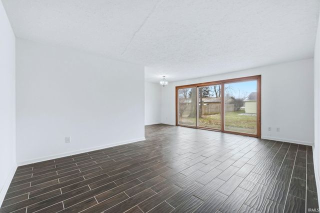 705 Caribe Boulevard, Fort Wayne, IN 46815