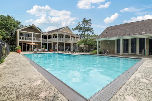 2100 Tanglewilde Street 321, Houston, TX 77063