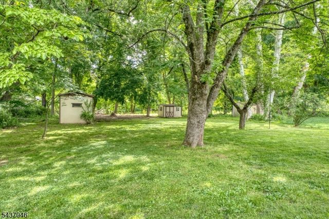 419 Knowlton St, Belvidere Twp., NJ 07823