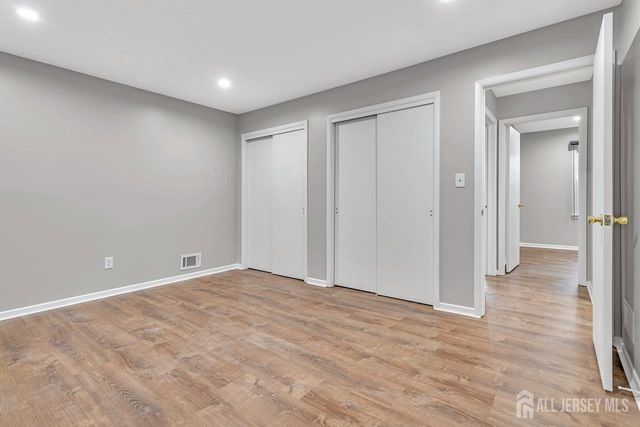 118 Arlington Avenue, South Plainfield, NJ 07080