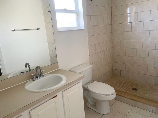 4968 Palmbrooke Circle, West Palm Beach, FL 33417