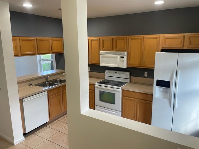 4968 Palmbrooke Circle, West Palm Beach, FL 33417