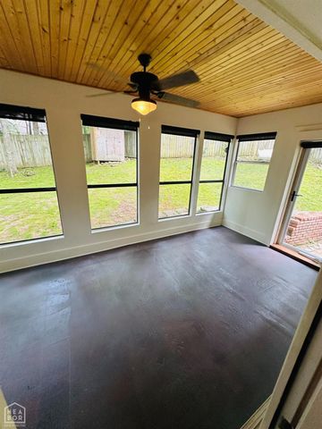 2706 Rankin Drive, Jonesboro, AR 72404