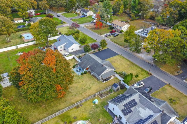 31 Franklin Avenue, Brentwood, NY 11717