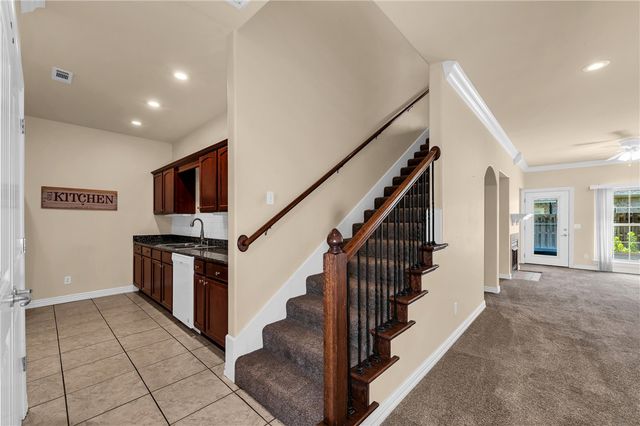2804 W Valley West Court, Rogers, AR 72756