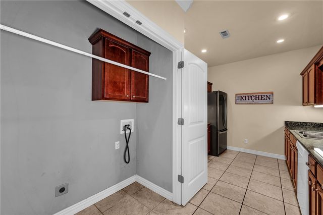 2804 W Valley West Court, Rogers, AR 72756