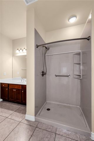 2804 W Valley West Court, Rogers, AR 72756
