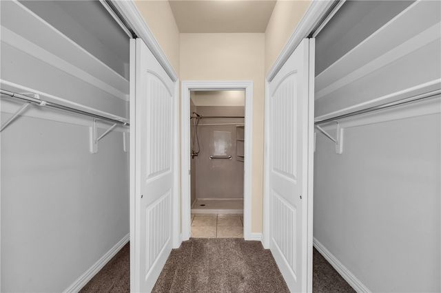 2804 W Valley West Court, Rogers, AR 72756
