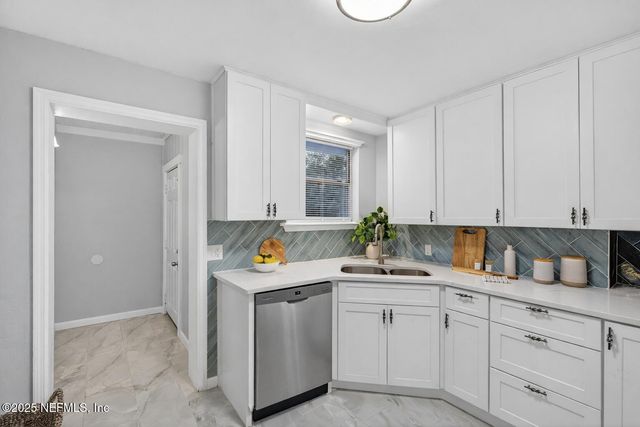 3322 ERNEST Street, Jacksonville, FL 32205