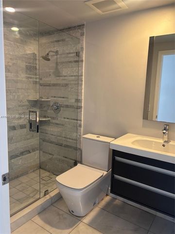 50 Ocean Lane Dr 404, Key Biscayne, FL 33149