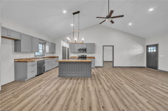 106 Blairfield Court, North Wilkesboro, NC 28659