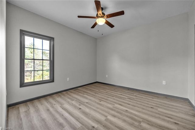 106 Blairfield Court, North Wilkesboro, NC 28659