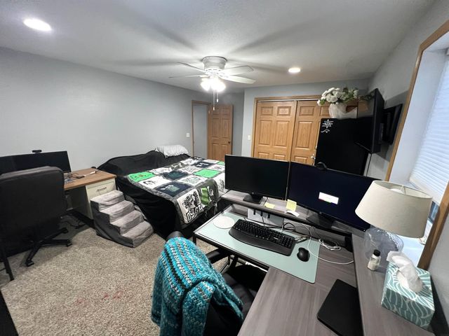 1214 Ash St, Osage, IA 50461