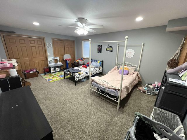 1214 Ash St, Osage, IA 50461