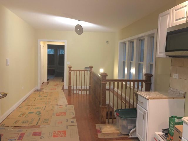 7644 S Cornell Avenue, Chicago, IL 60649