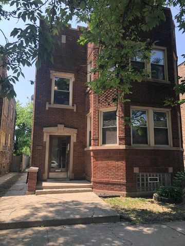 7644 S Cornell Avenue, Chicago, IL 60649