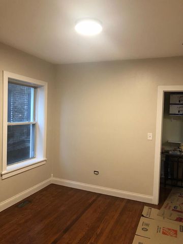 7644 S Cornell Avenue, Chicago, IL 60649