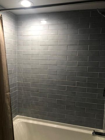 7644 S Cornell Avenue, Chicago, IL 60649