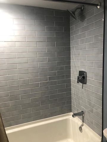 7644 S Cornell Avenue, Chicago, IL 60649