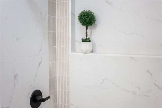 5007 81st ST, Hampton, VA 23605