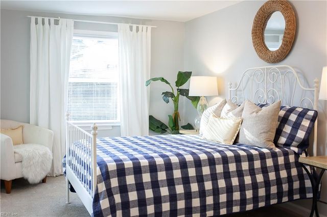 5007 81st ST, Hampton, VA 23605