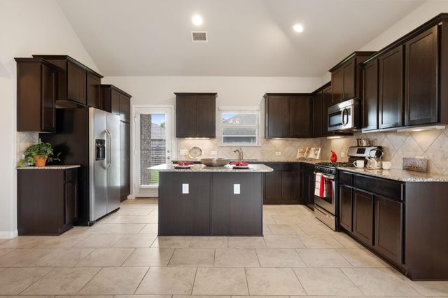501 Buttermilk LN, Leander, TX 78641