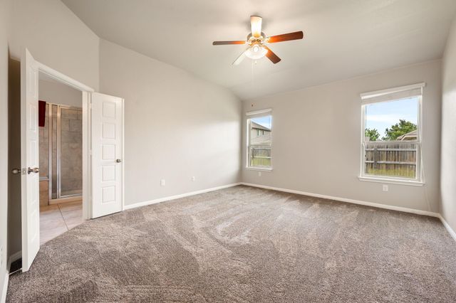 501 Buttermilk LN, Leander, TX 78641