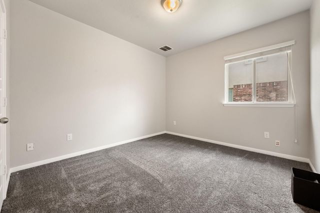 501 Buttermilk LN, Leander, TX 78641