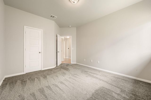 501 Buttermilk LN, Leander, TX 78641