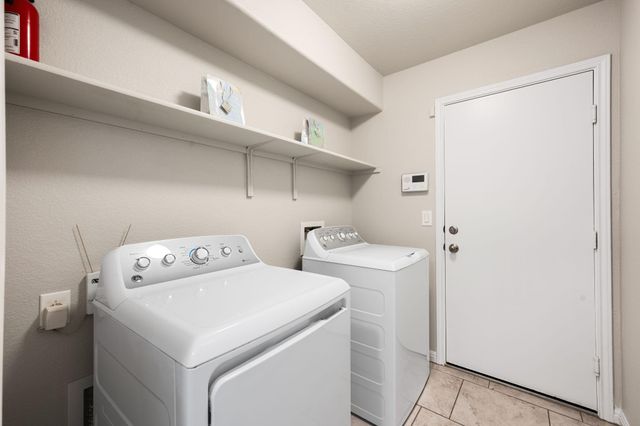 501 Buttermilk LN, Leander, TX 78641