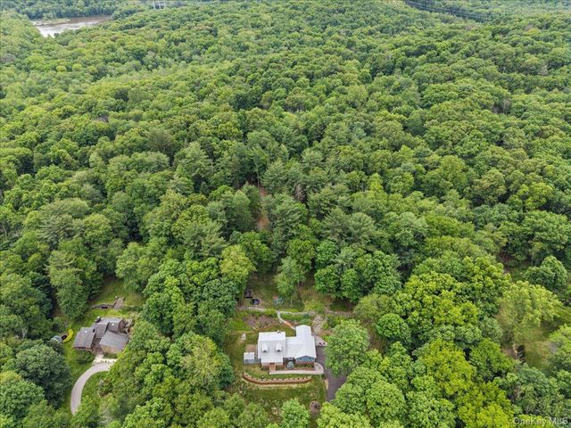 529 Blinn Road, Croton-on-hudson, NY 10520