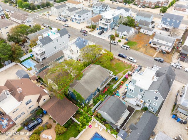 221 11th Street, Beach Haven, NJ 08008